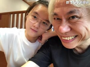 「爺孫戀」大崩壞？李坤城兒怒控：林靖恩「心機用盡」偽造文書搶房產