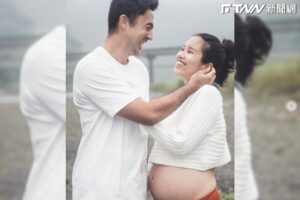 女兒出生班傑親手剪臍帶　驚曝夫妻倆吃女兒胎盤臍帶