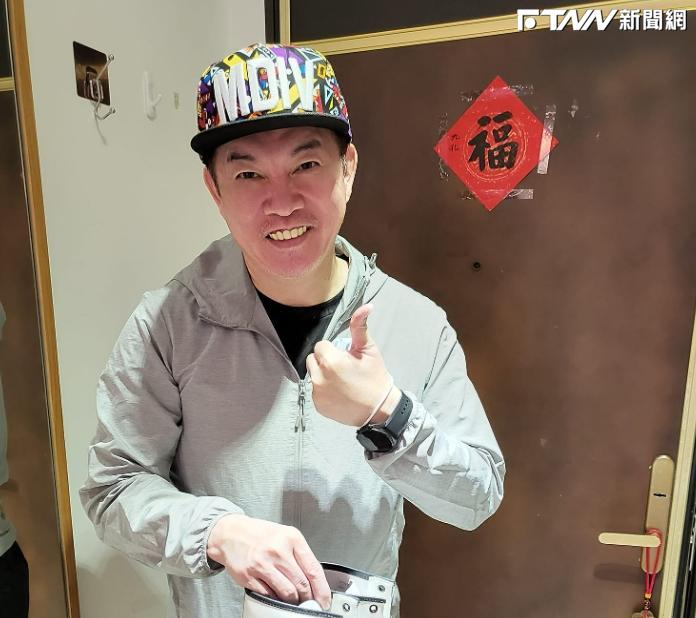 康康遭詐500萬　Selina前夫出手相助